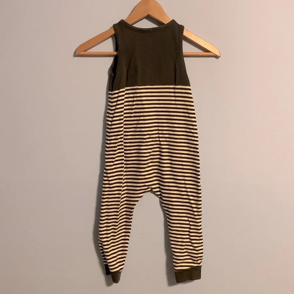 Cat and Jack sleeveless one piece romper stripes yellow pocket gray and white - Picture 4 of 5